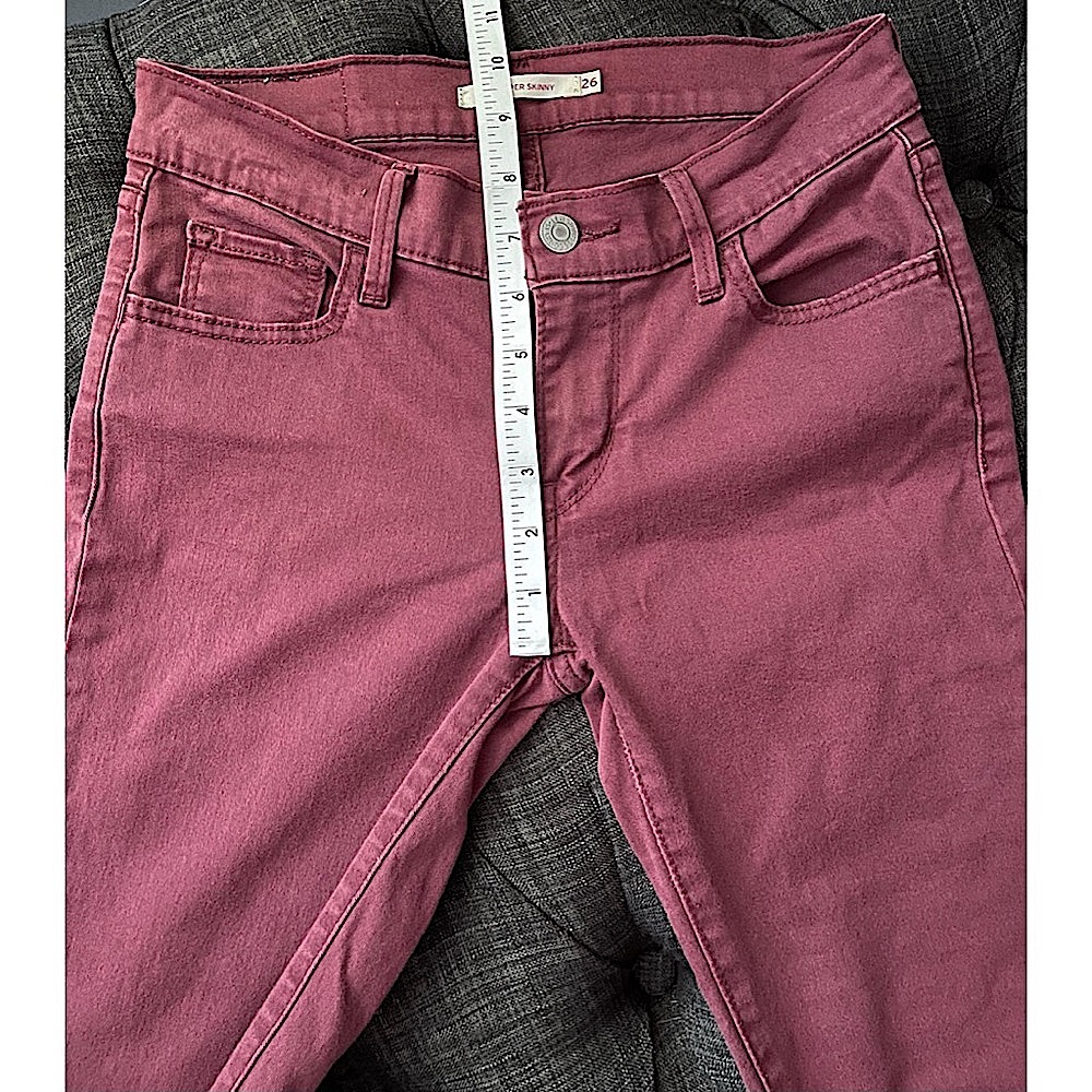 710 Super Skinny Levi’s - Picture 3 of 7